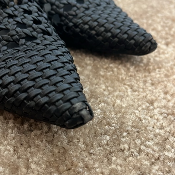 Sandals - Picture 5 of 6